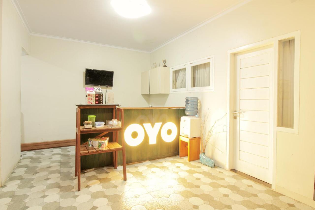 Oyo 396 Tibrae Residence Syariah Lembang Luaran gambar