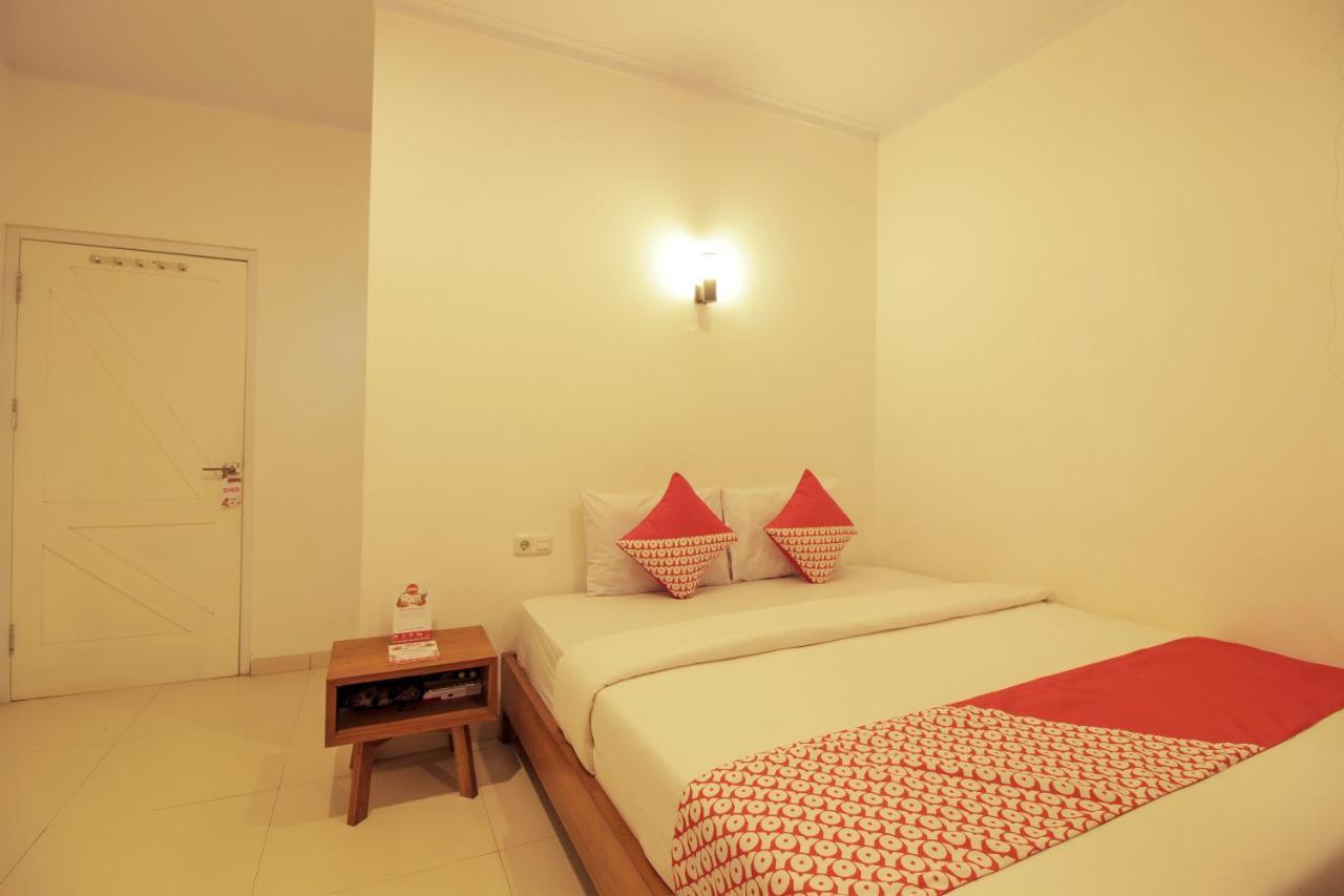 Oyo 396 Tibrae Residence Syariah Lembang Luaran gambar