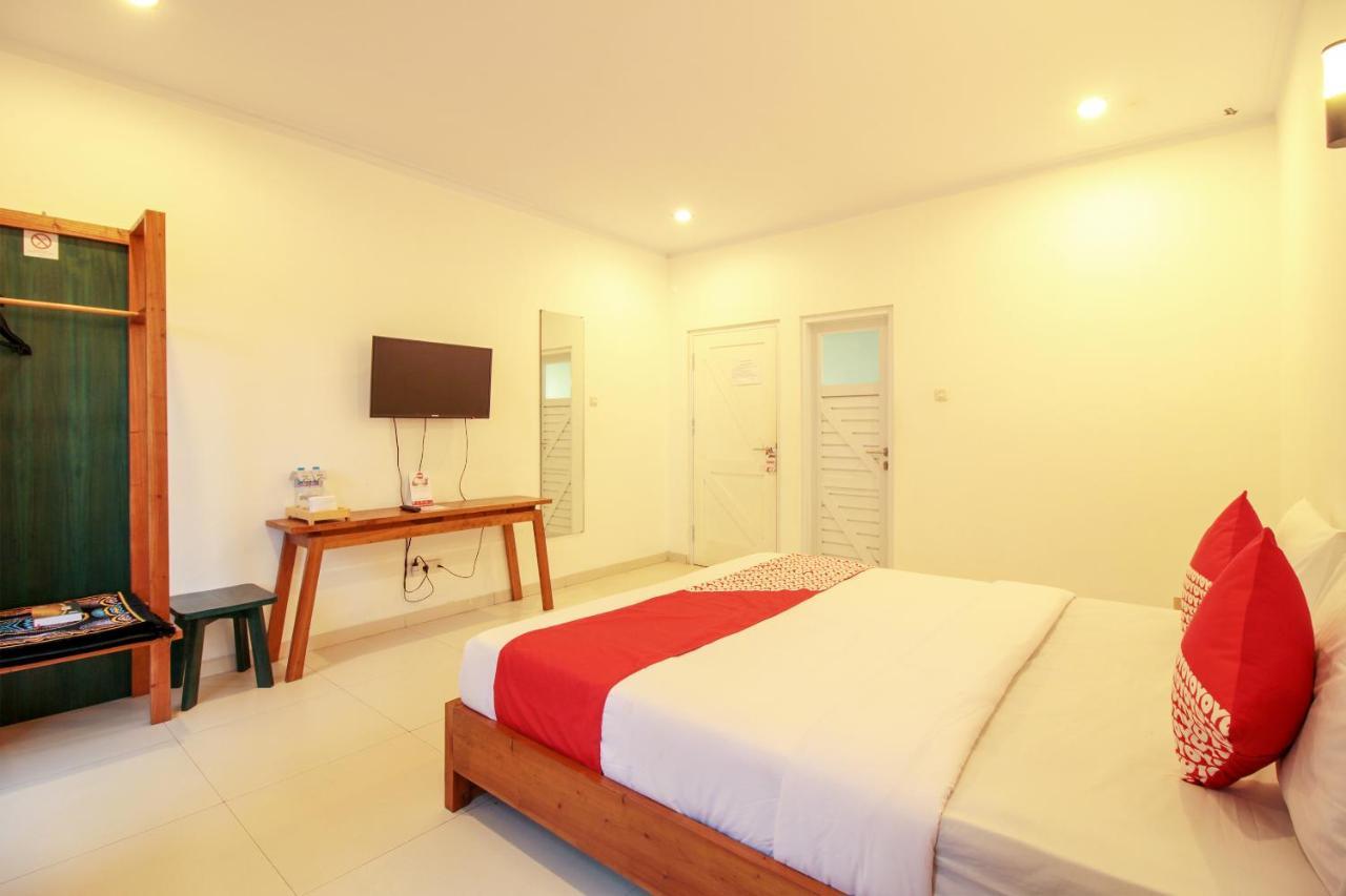 Oyo 396 Tibrae Residence Syariah Lembang Luaran gambar